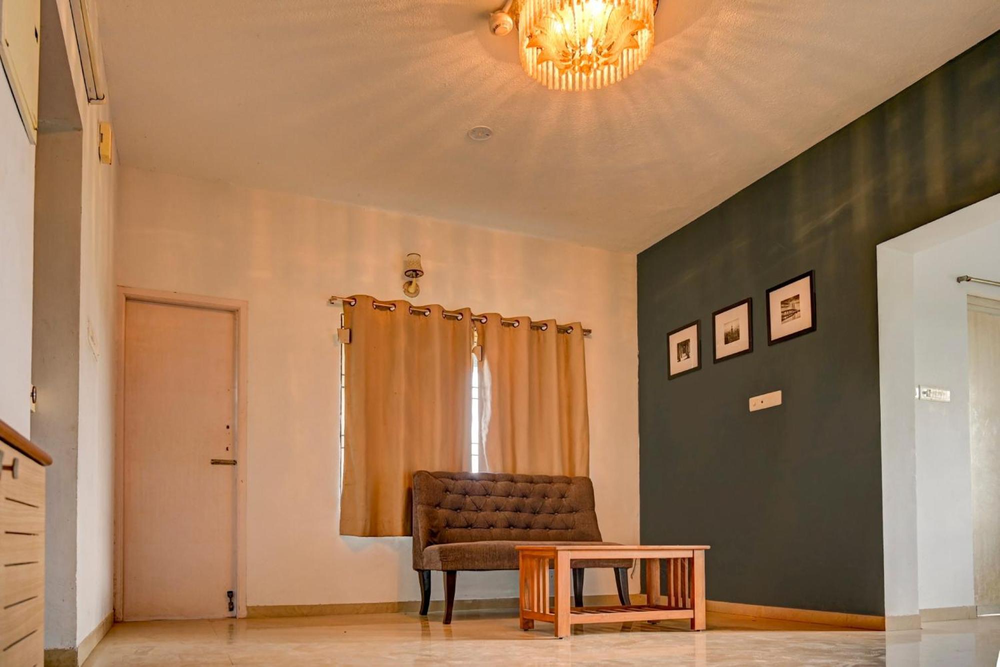 Live As Chn727 Hotel Guduvancheri Bagian luar foto